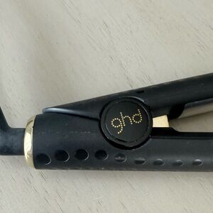 ghd original flat iron, 1”